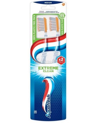 Зубна щітка Aquafresh Extreme Clean medium 1+1 шт (5054563927910) VZВ00282700NF фото