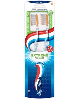 Зубная щетка Aquafresh Extreme Clean medium 1+1 шт (5054563927910) VZВ00282700NF фото